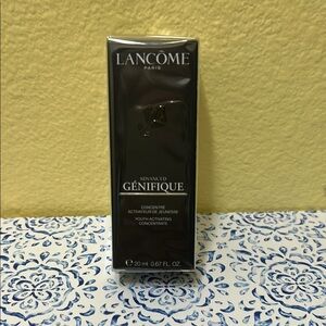 Advanced Génifique Youth Activating Concentrate - Black